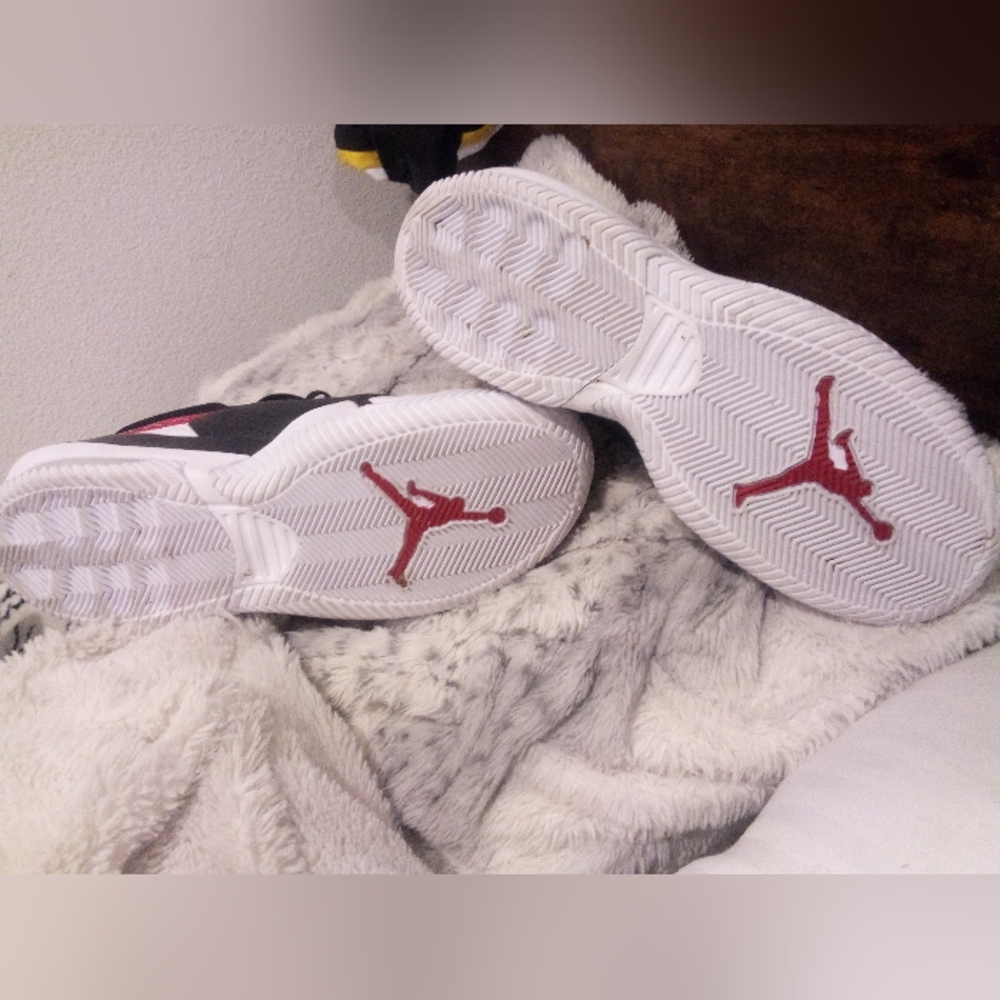 Jordan Mens Sz 12 Stay Loyal 2 GS - Picture 4 of 7